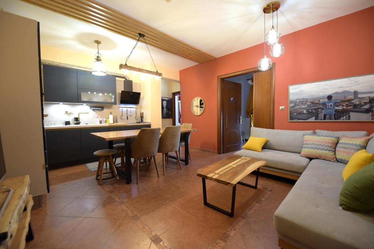 Amalfi Luxury Apartment Komotini Exterior foto